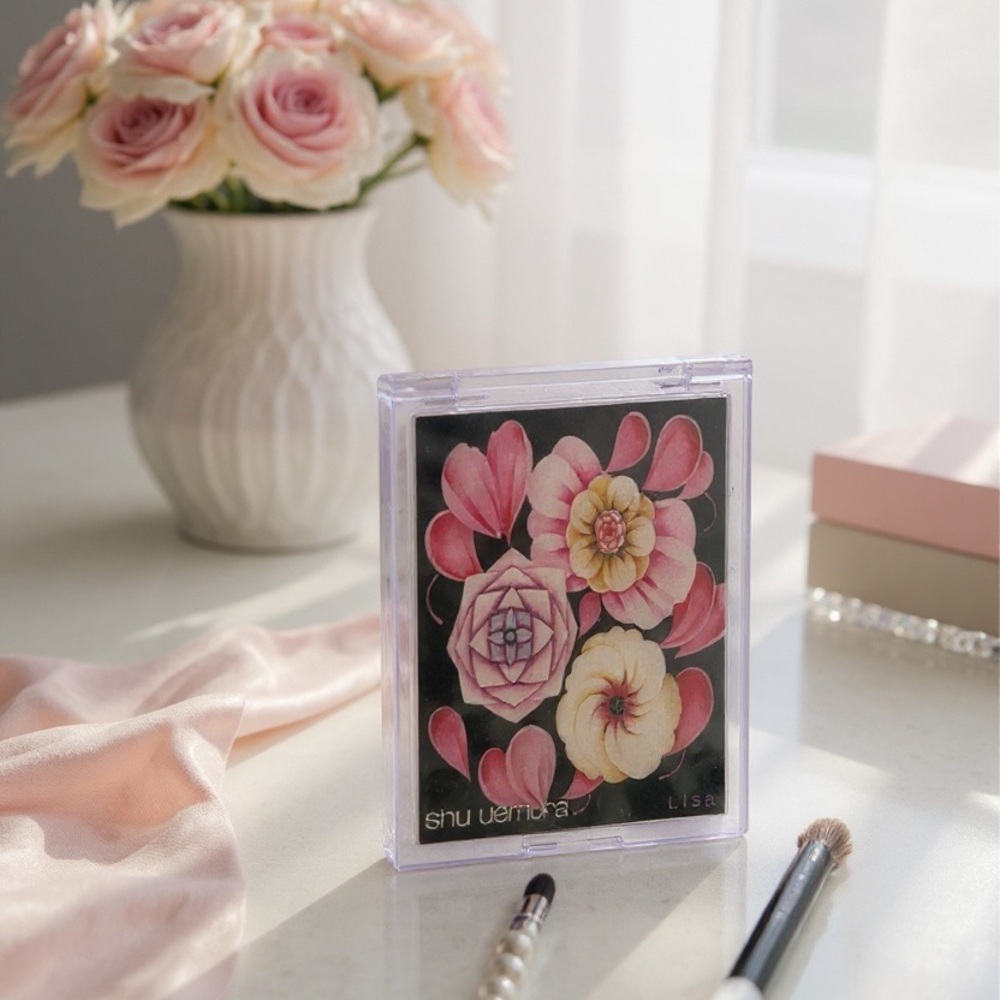 Shu Uemura Dreamy Petal Palette/ brand new/ limited edition
